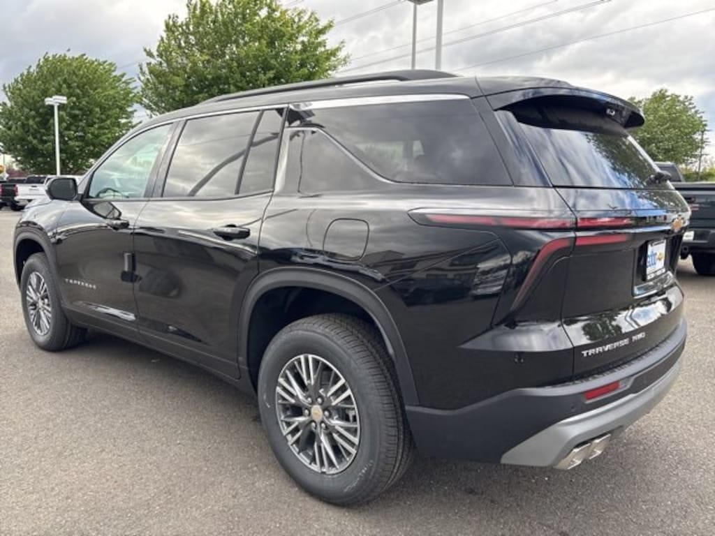 New 2026 Chevrolet Traverse LT SUV
