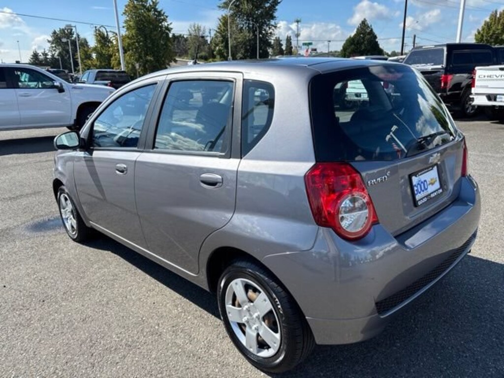 Used 2010 Chevrolet Aveo LT w/1LT Car