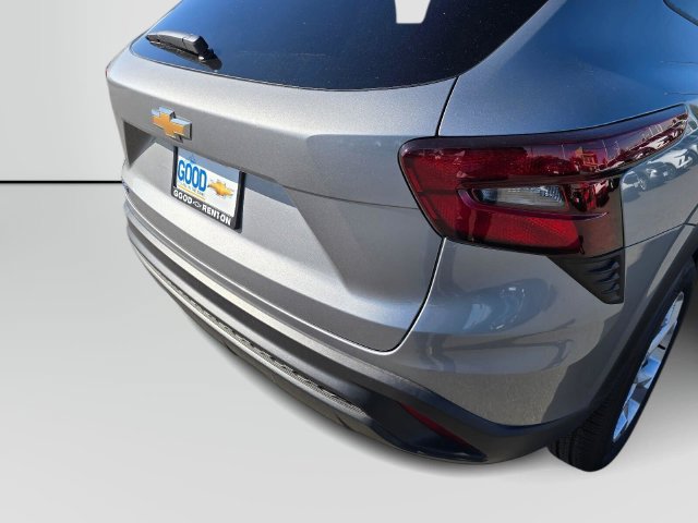2026 Chevrolet Trax LS - Photo 17