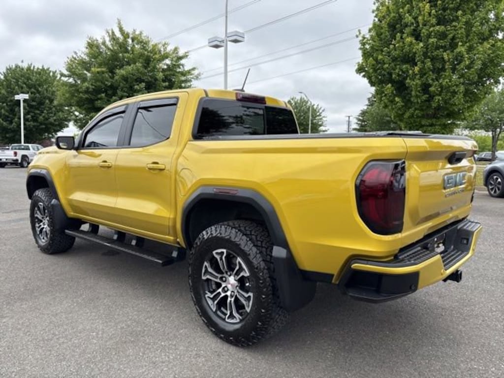 Used 2024 GMC Canyon AT4 Truck
