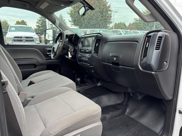 2018 GMC Sierra 3500 Chassis Cab Base - Photo 34