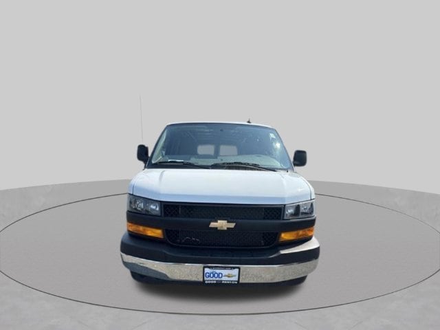 2025 Chevrolet Express Cargo 1WT - Photo 8
