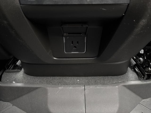 2026 Chevrolet Suburban Premier - Photo 37