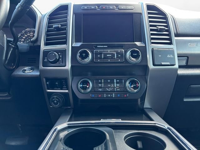2021 Ford F-350 Super Duty Platinum - Photo 11
