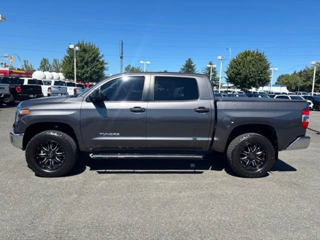 Used 2018 Toyota Tundra 4WD SR5