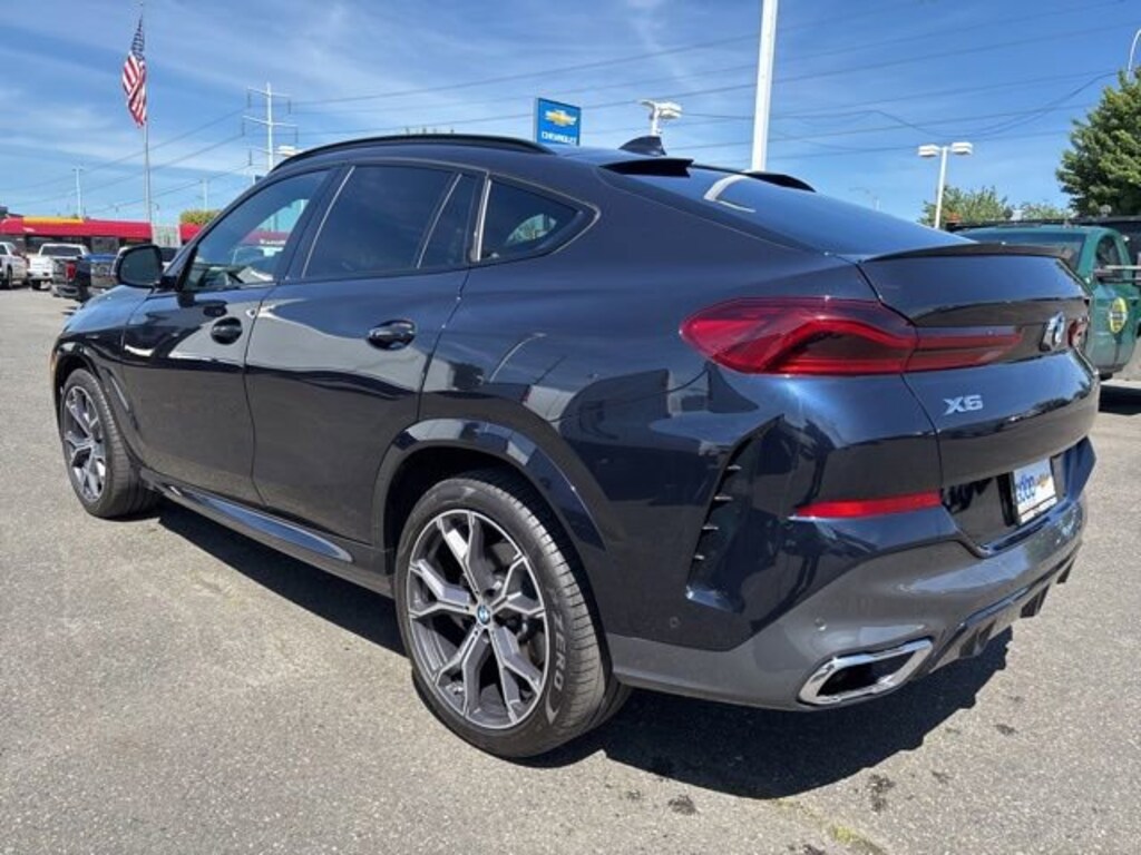Used 2022 BMW X6 xDrive40i