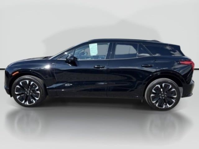 Used 2025 Chevrolet Blazer EV RS with VIN 3GNKDJRJ7SS213237 for sale in Renton, WA