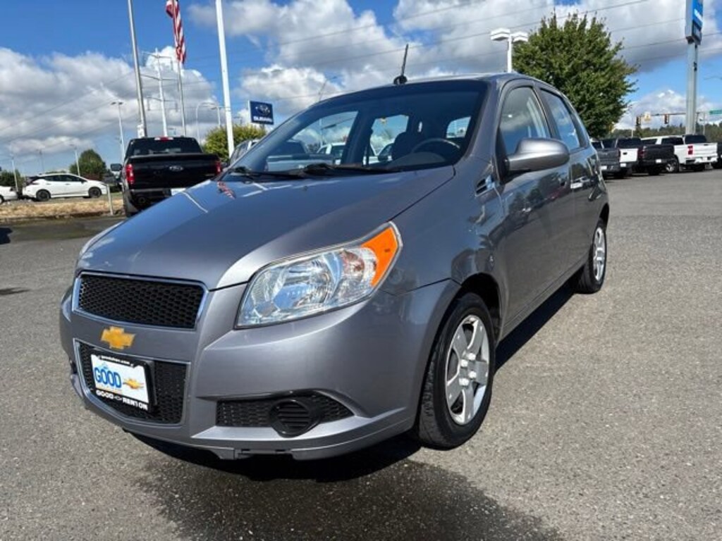 Used 2010 Chevrolet Aveo LT w/1LT Car