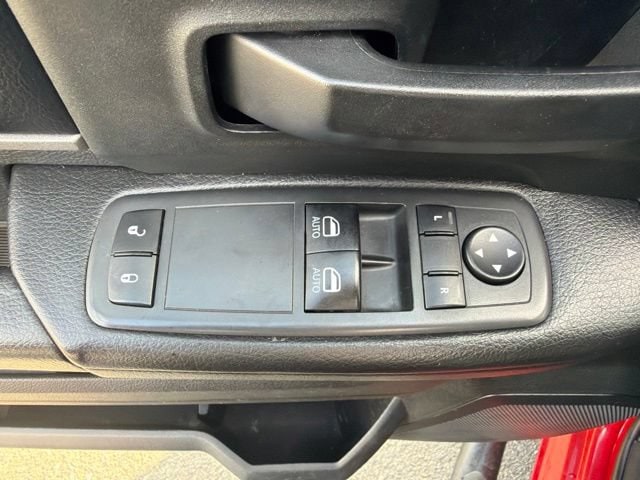 2021 RAM Ram 3500 Chassis Cab Tradesman - Photo 33