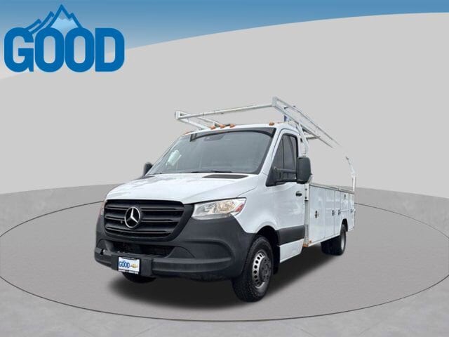 2019 Mercedes-Benz Sprinter Cab Chassis Base