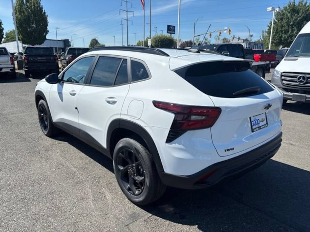 New 2026 Chevrolet Trax LT SUV