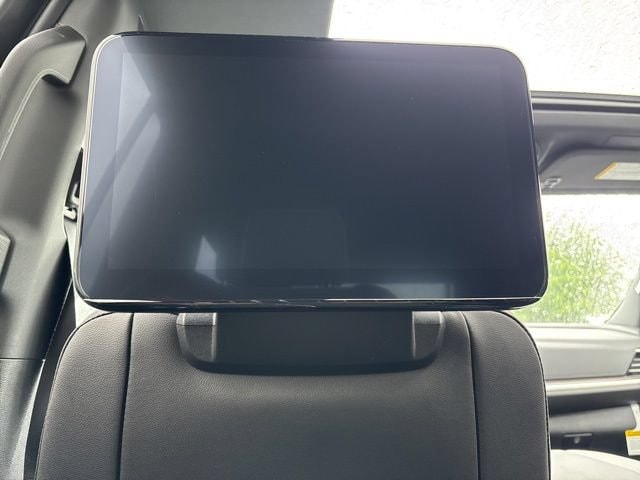 2026 Chevrolet Suburban Premier - Photo 33
