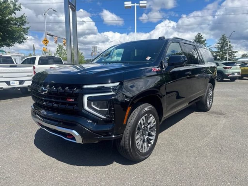 Used 2025 Chevrolet Suburban Z71 SUV
