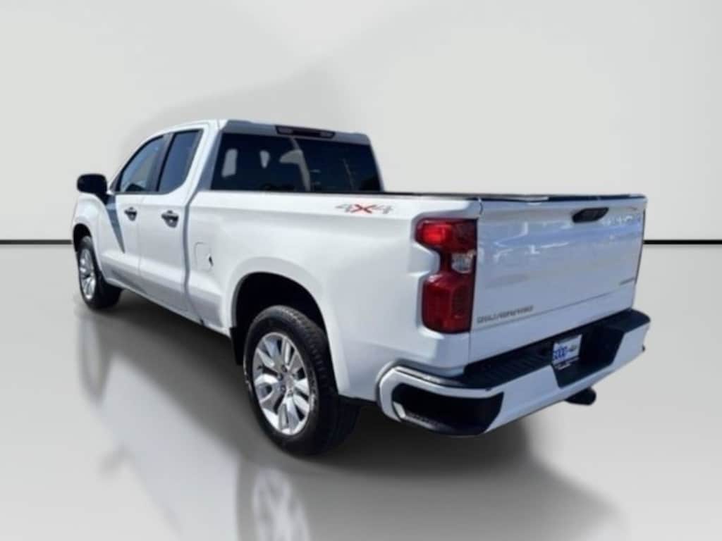 Used 2025 Chevrolet Silverado 1500 Custom Truck