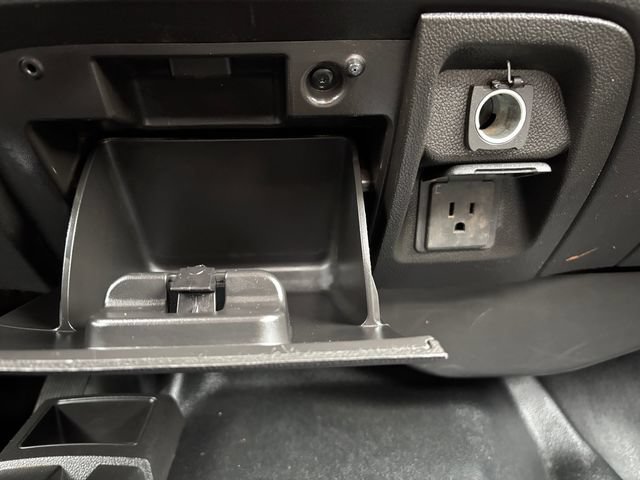 2018 GMC Sierra 3500 Chassis Cab Base - Photo 19