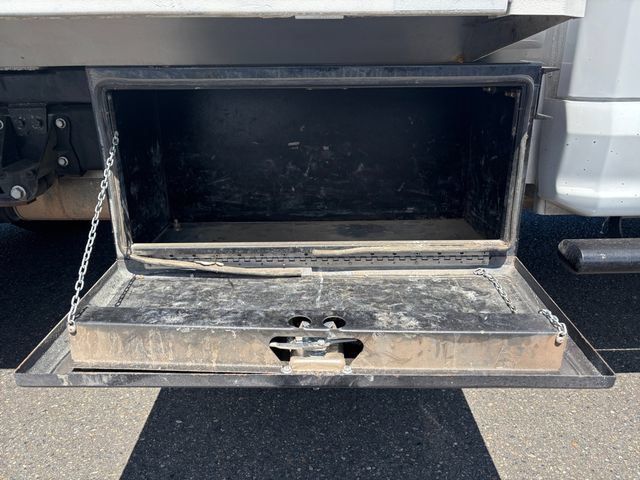 2019 Ford F-550 Super Duty Chassis Cab XL - Photo 25