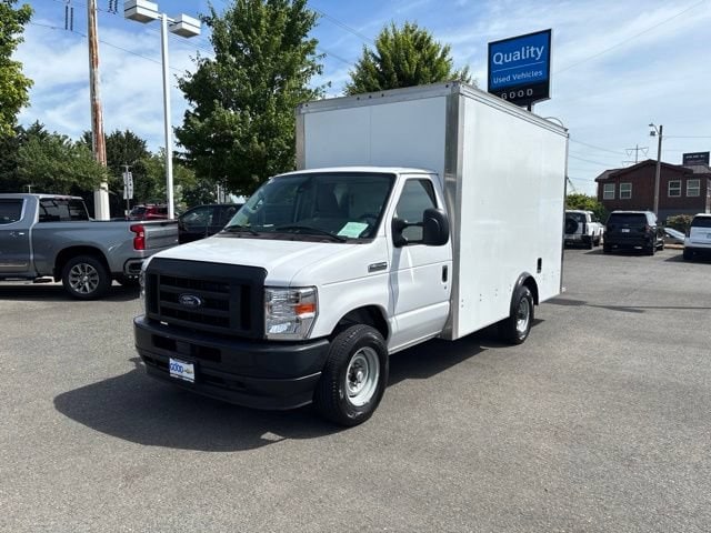 2023 Ford E-Series SRW E-350 Super Duty 138 in WB's photo
