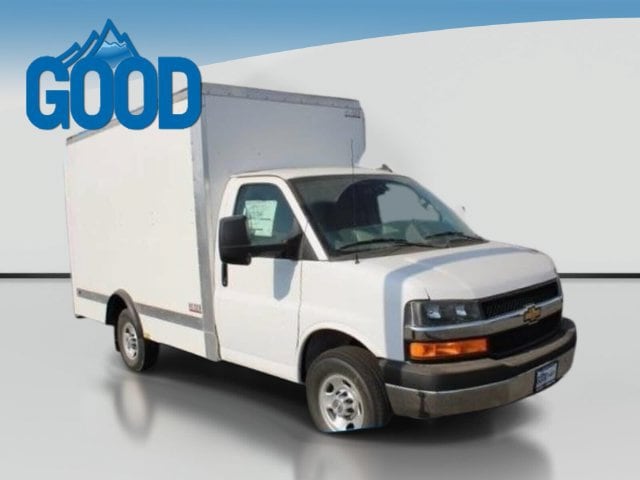 2024 Chevrolet Express Cutaway