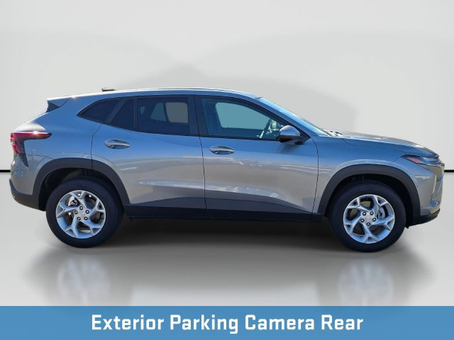 2026 Chevrolet Trax LS - Photo 6