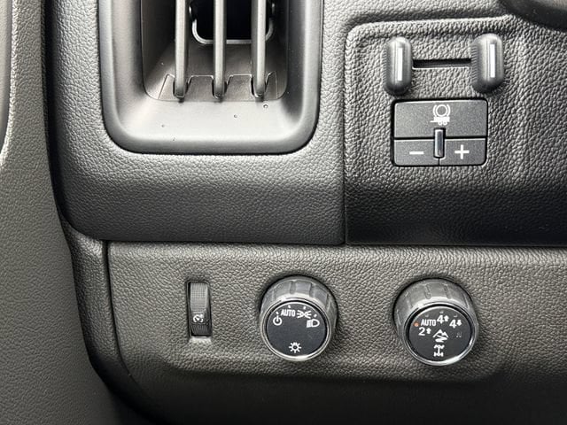 2021 Chevrolet Colorado ZR2 - Photo 12