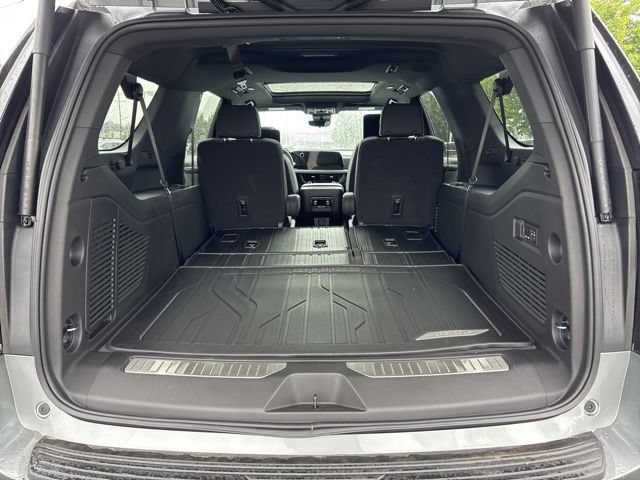2026 Chevrolet Suburban Premier - Photo 41
