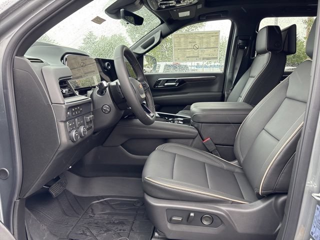 2026 Chevrolet Suburban Premier - Photo 7