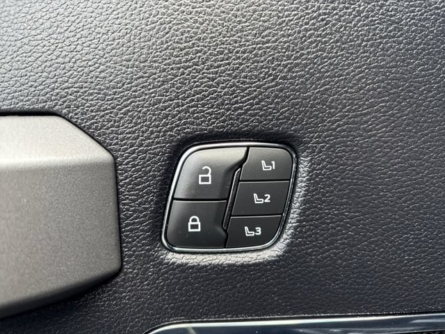 2021 Ford F-350 Super Duty Platinum - Photo 18