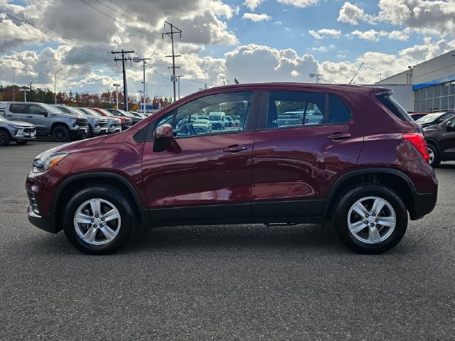 Used 2017 Chevrolet Trax LS with VIN 3GNCJNSB4HL178733 for sale in Renton, WA