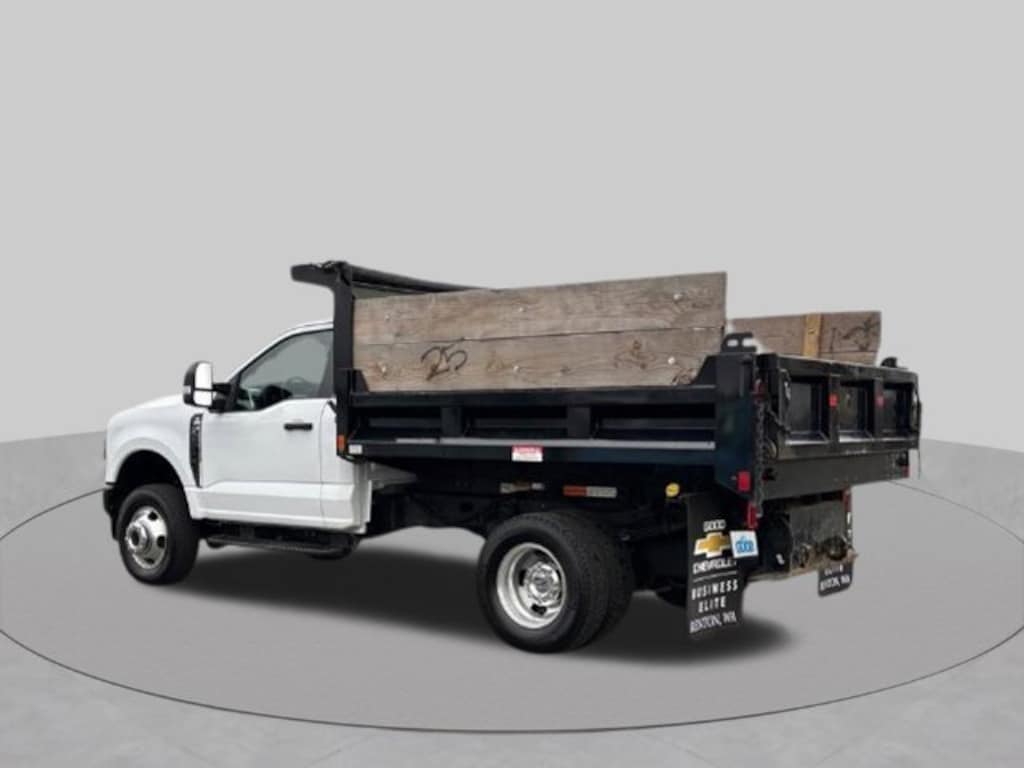 Used 2024 Ford Super Duty F-350 DRW XL