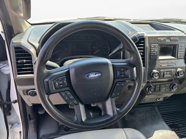2019 Ford F-550 Super Duty Chassis Cab XL - Photo 12