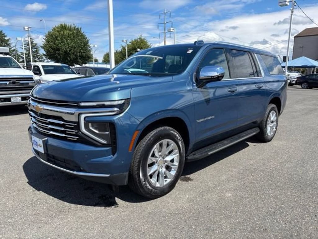 Used 2025 Chevrolet Suburban Premier SUV