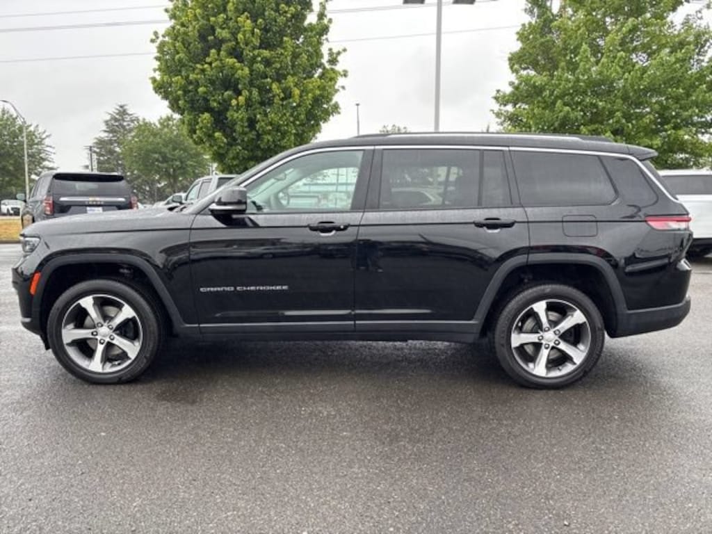 Used 2023 Jeep Grand Cherokee L Limited