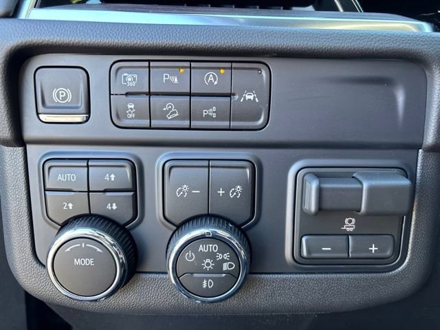 2026 Chevrolet Tahoe LT - Photo 21