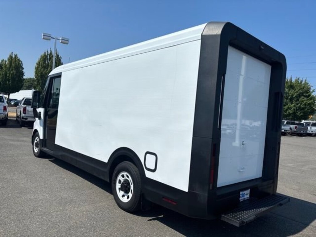 Used 2023 Brightdrop Zevo 600 EJY Cargo Van