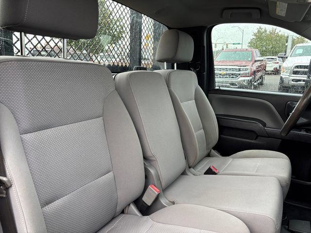 2018 GMC Sierra 3500 Chassis Cab Base - Photo 33