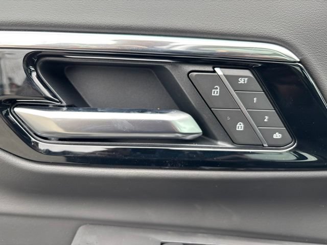 2026 Chevrolet Tahoe RST - Photo 13