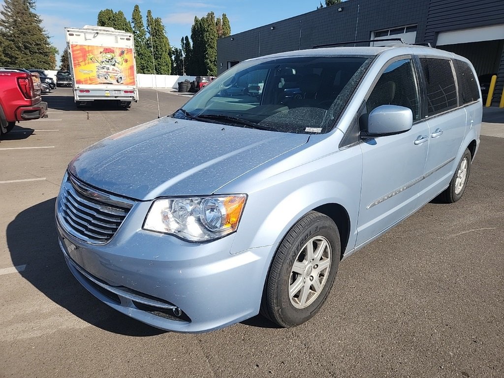 Used 2013 Chrysler Town & Country Touring with VIN 2C4RC1BGXDR577824 for sale in Twin Falls, ID