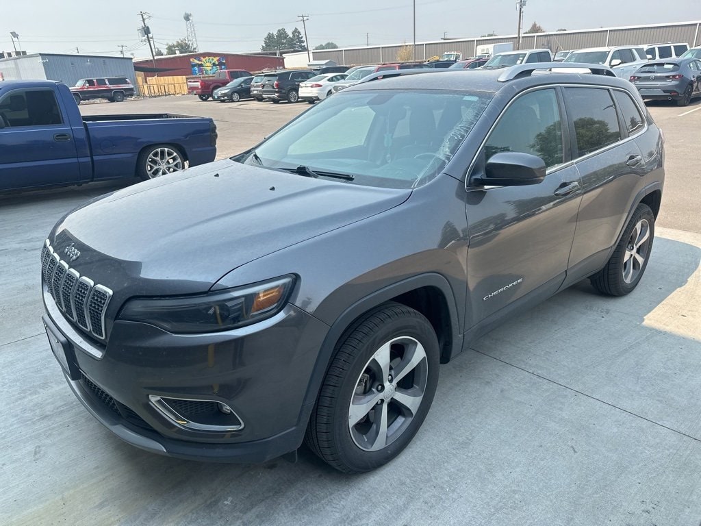 Used 2019 Jeep Cherokee Limited with VIN 1C4PJMDX5KD359642 for sale in Twin Falls, ID