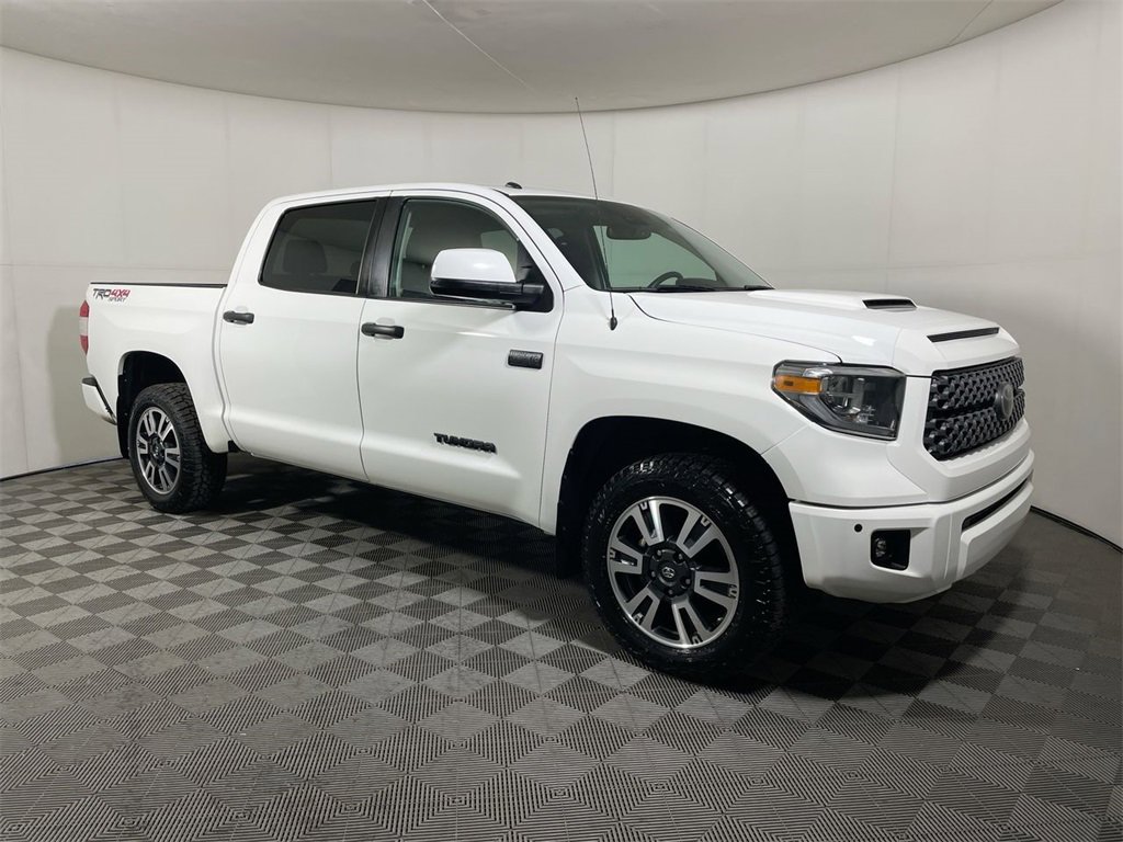 Used 2018 Toyota Tundra SR5 with VIN 5TFDY5F17JX756151 for sale in Twin Falls, ID