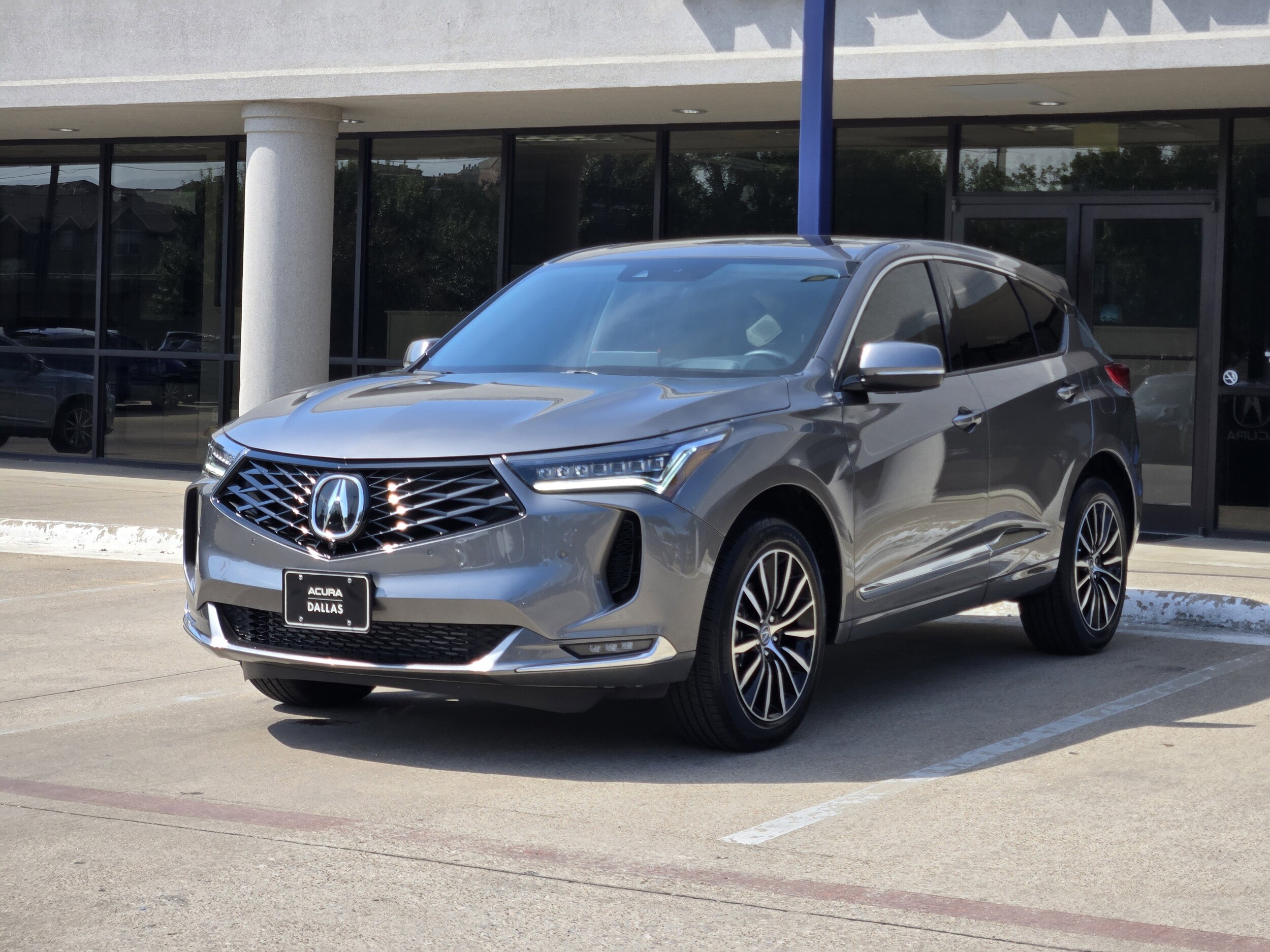 2025 Acura RDX Advance photo 3