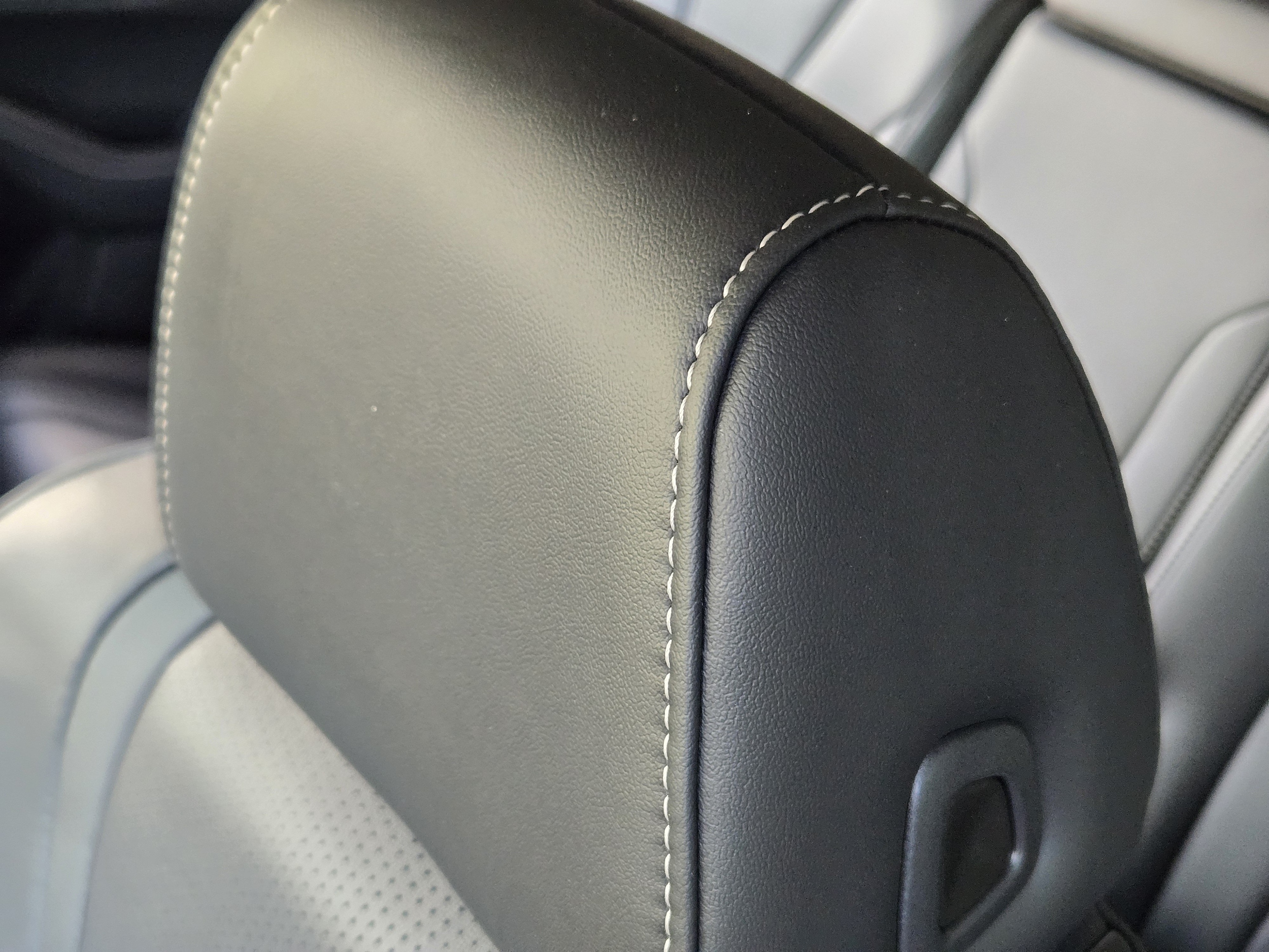 2025 Acura MDX Technology Package - Photo 15
