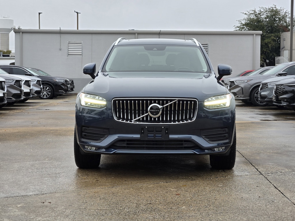 Used 2020 Volvo XC90 T6 Momentum SUV