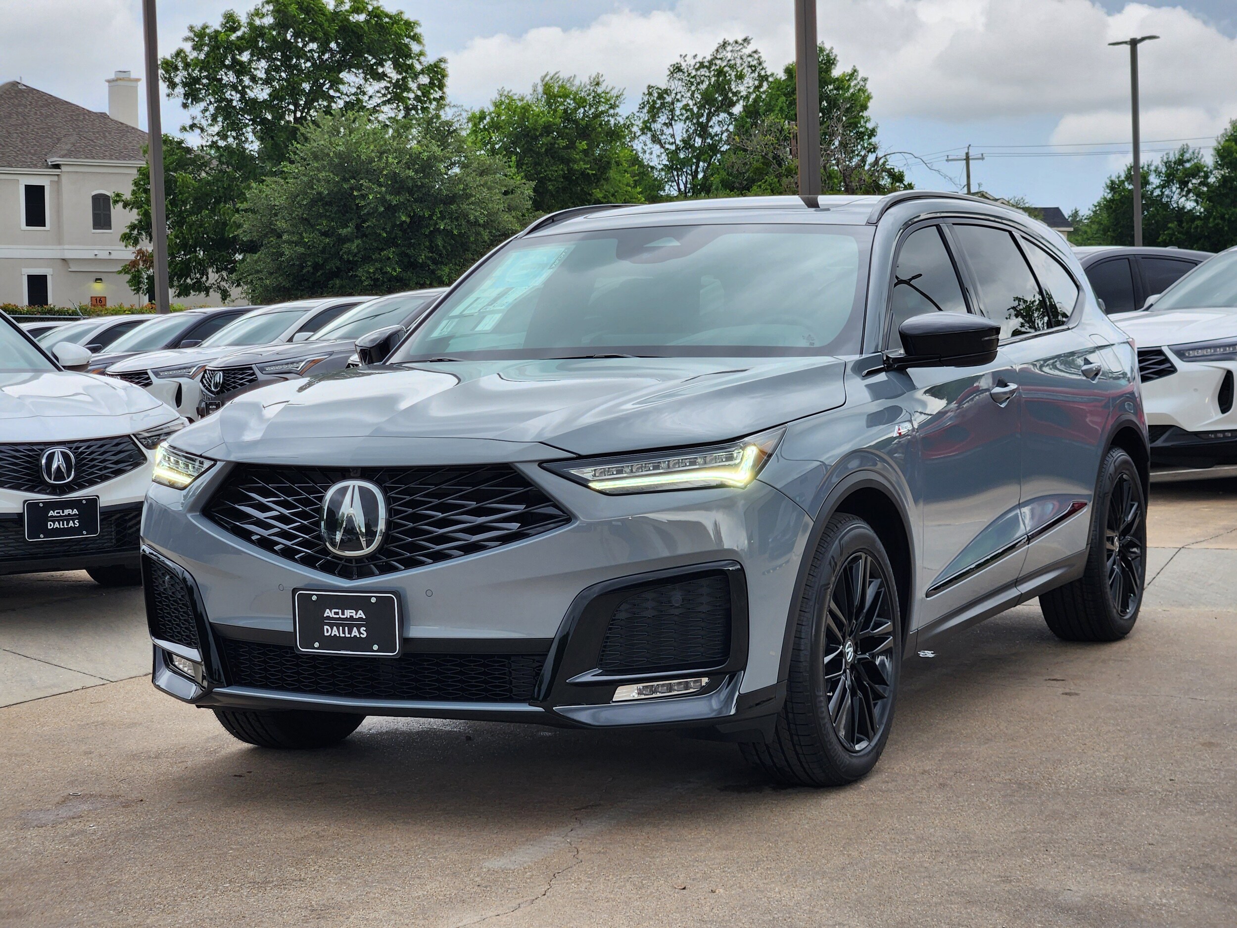 2026 Acura MDX SH-AWD A-Spec Advance photo 2