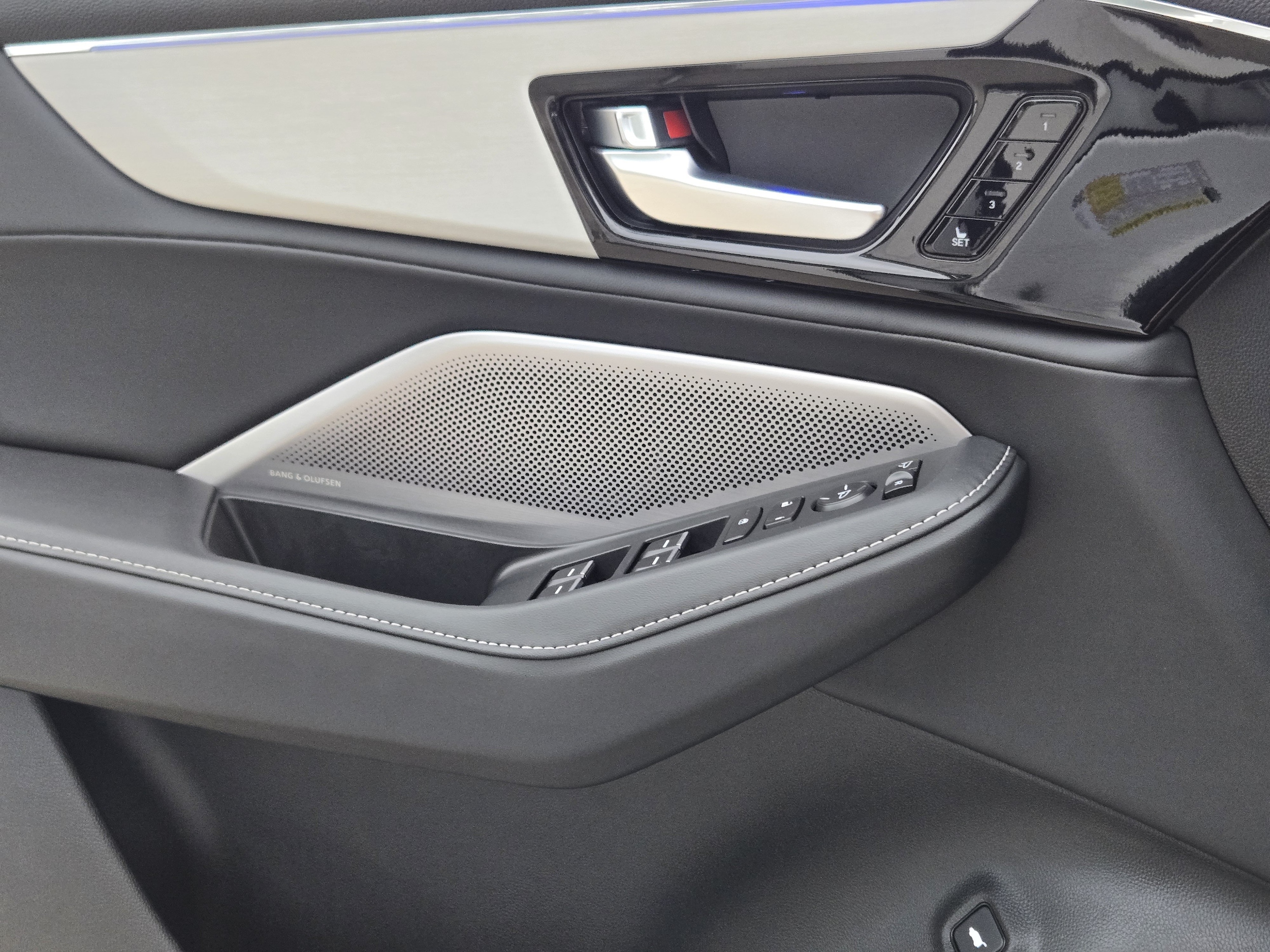 2026 Acura MDX Technology Package - Photo 23