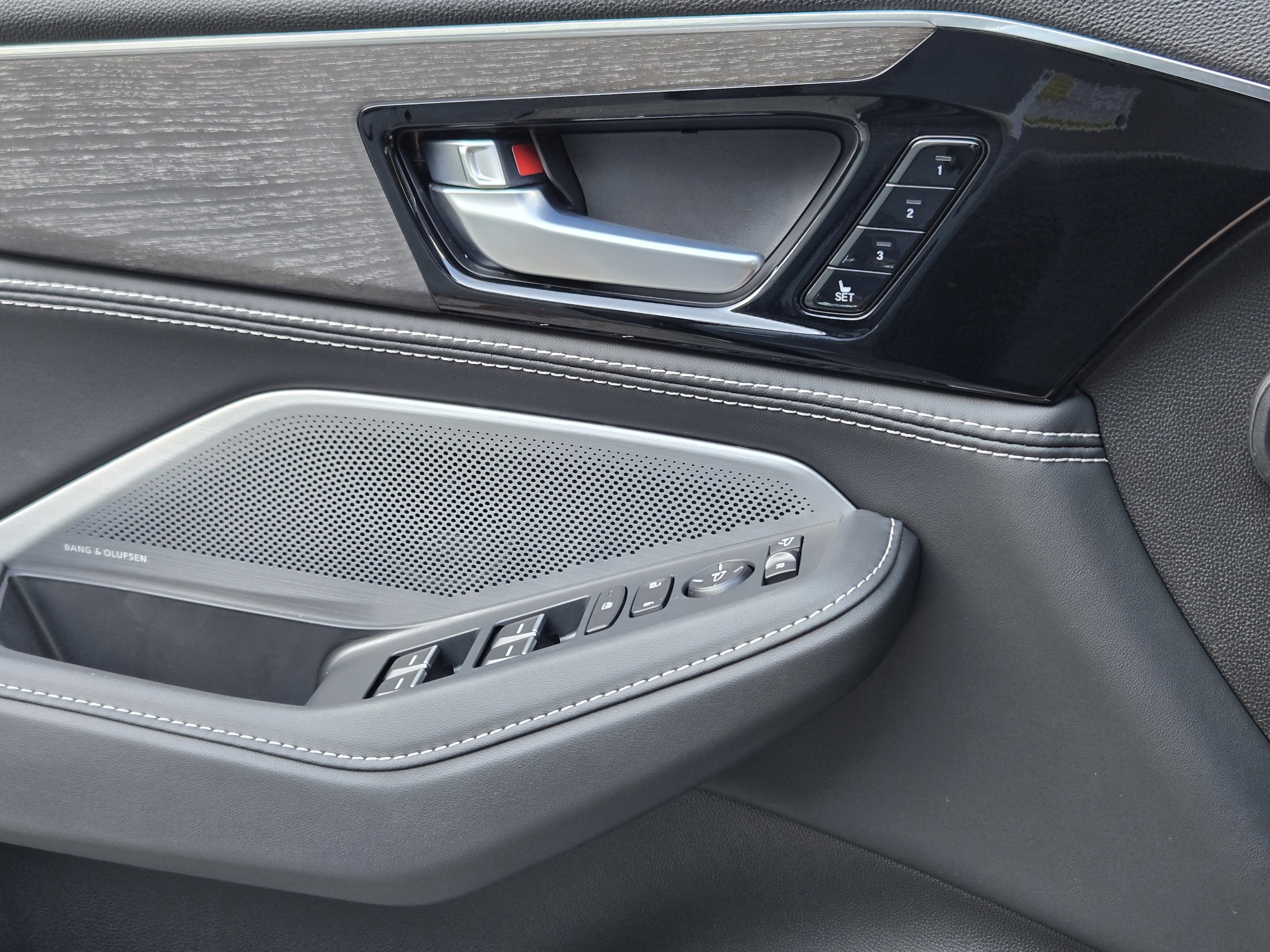 2026 Acura MDX Advance Package - Photo 17