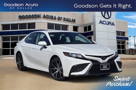 2024 Toyota Camry SE Sedan