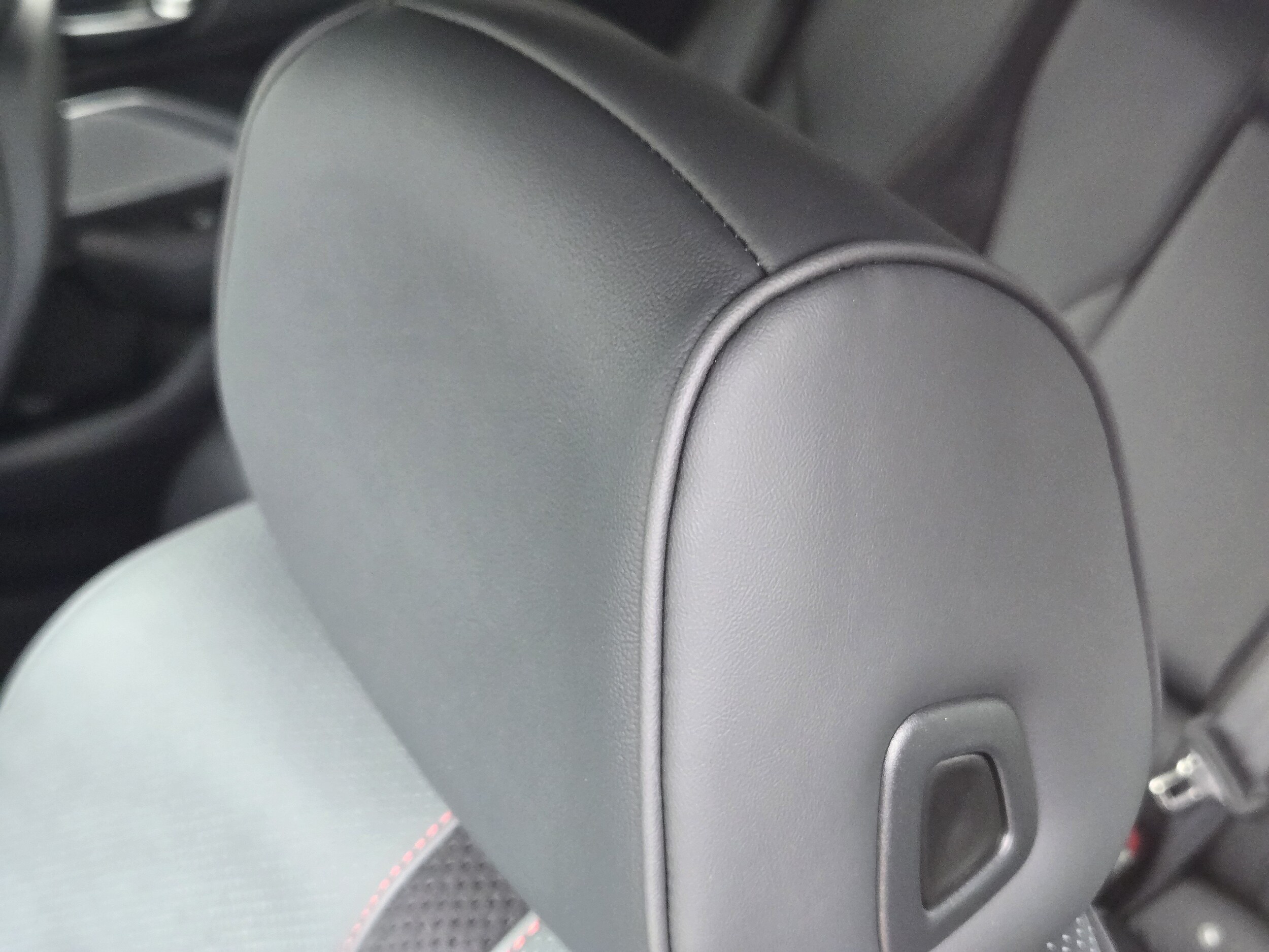 2023 Acura RDX A-Spec Package - Photo 16