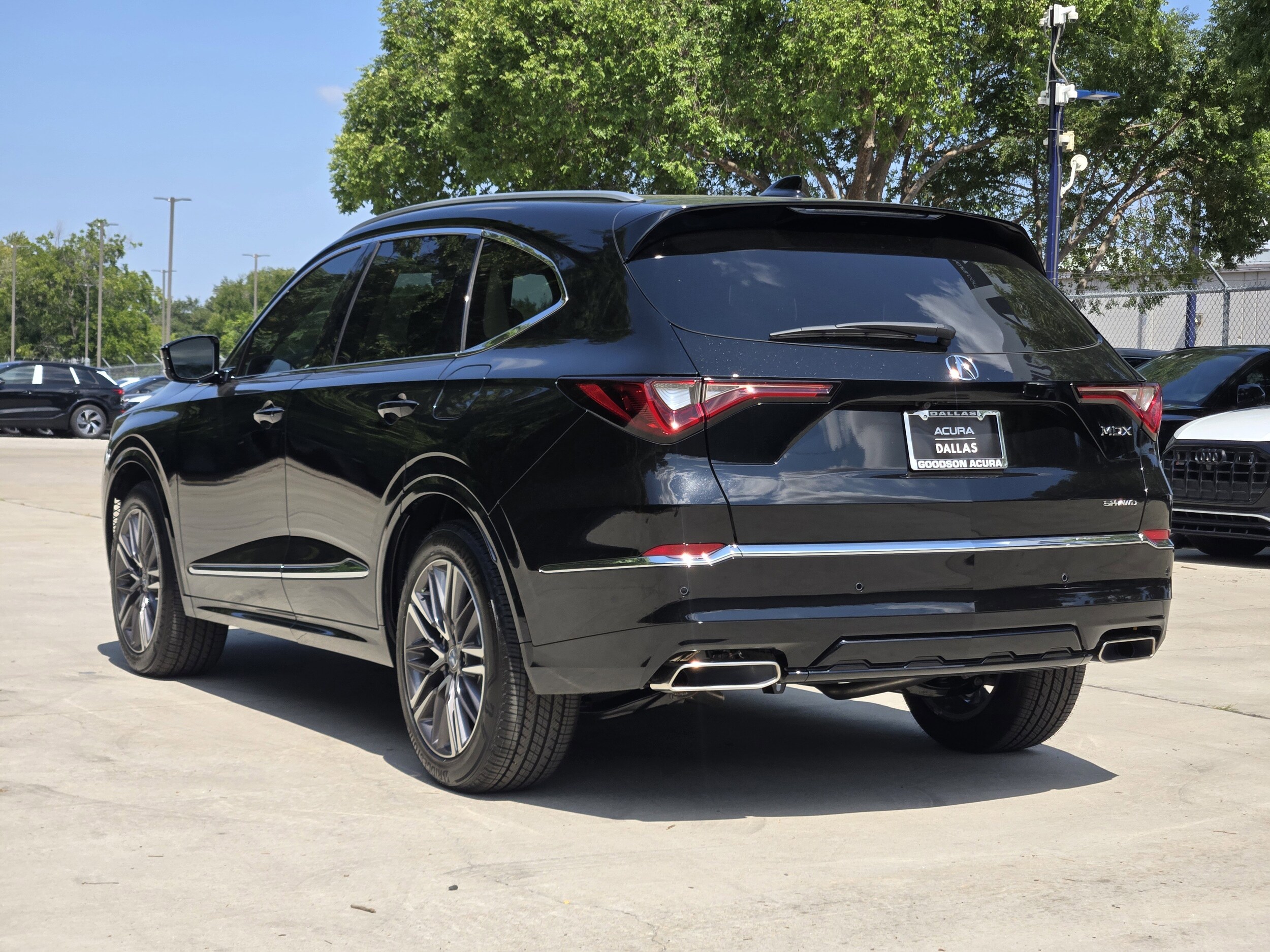 2026 Acura MDX Sport Advance photo 3