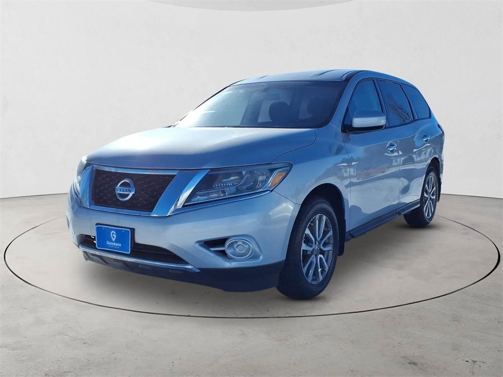 2015 Nissan Pathfinder S