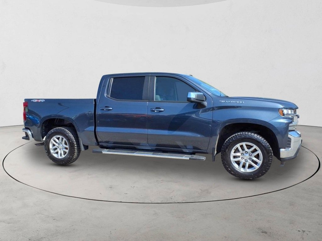 2021 Chevrolet Silverado 1500 LT photo 4